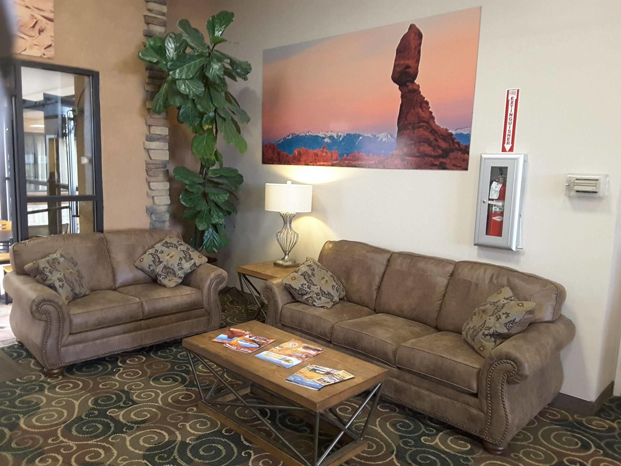 Inn At The Canyons مونتيسلو المظهر الخارجي الصورة